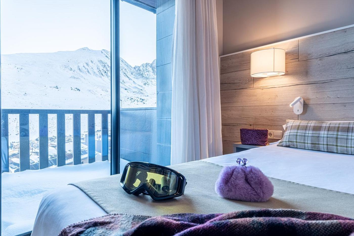 Hotel Caribou Pas De La Casa Exteriér fotografie